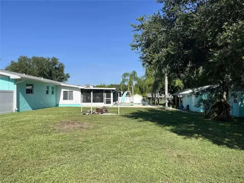 608 Knowles Road Brandon FL 33511