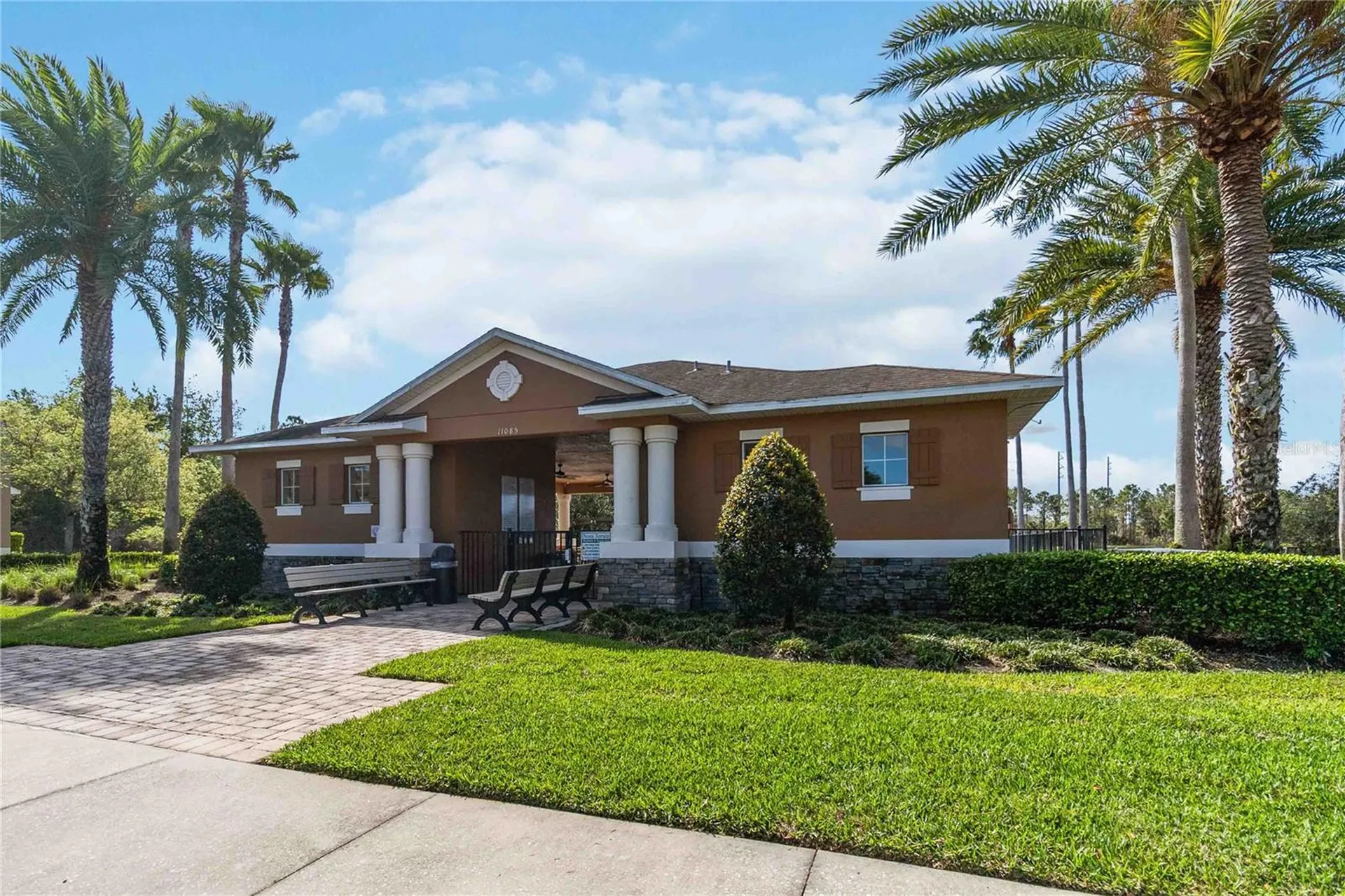 9016 Savannah Magnolia Lane Orlando FL 32832