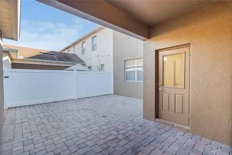 9016 Savannah Magnolia Lane Orlando FL 32832