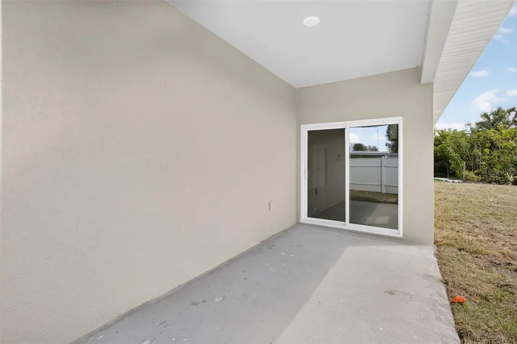 21929 Felton Avenue Port Charlotte FL 33952