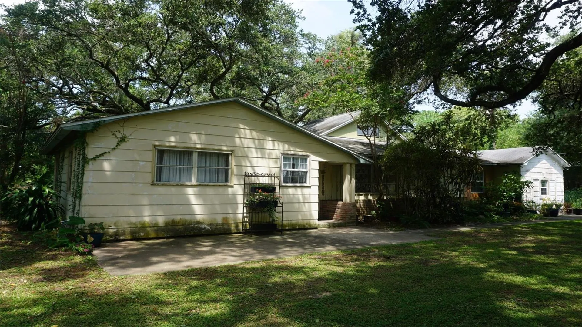 8230 74th Street N Pinellas Park FL 33781