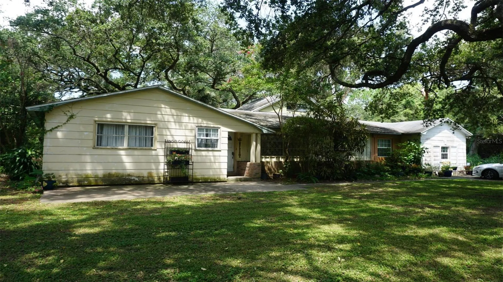 8230 74th Street N Pinellas Park FL 33781