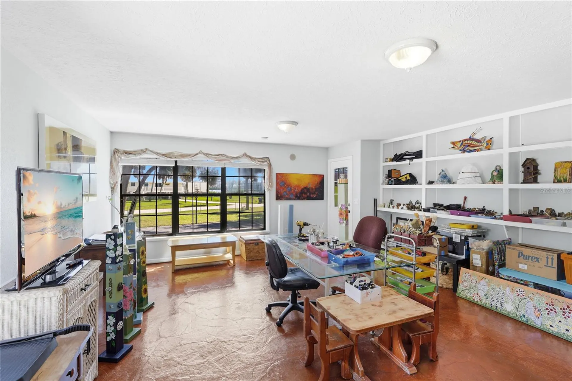 906 Tropical Drive Bradenton FL 34208