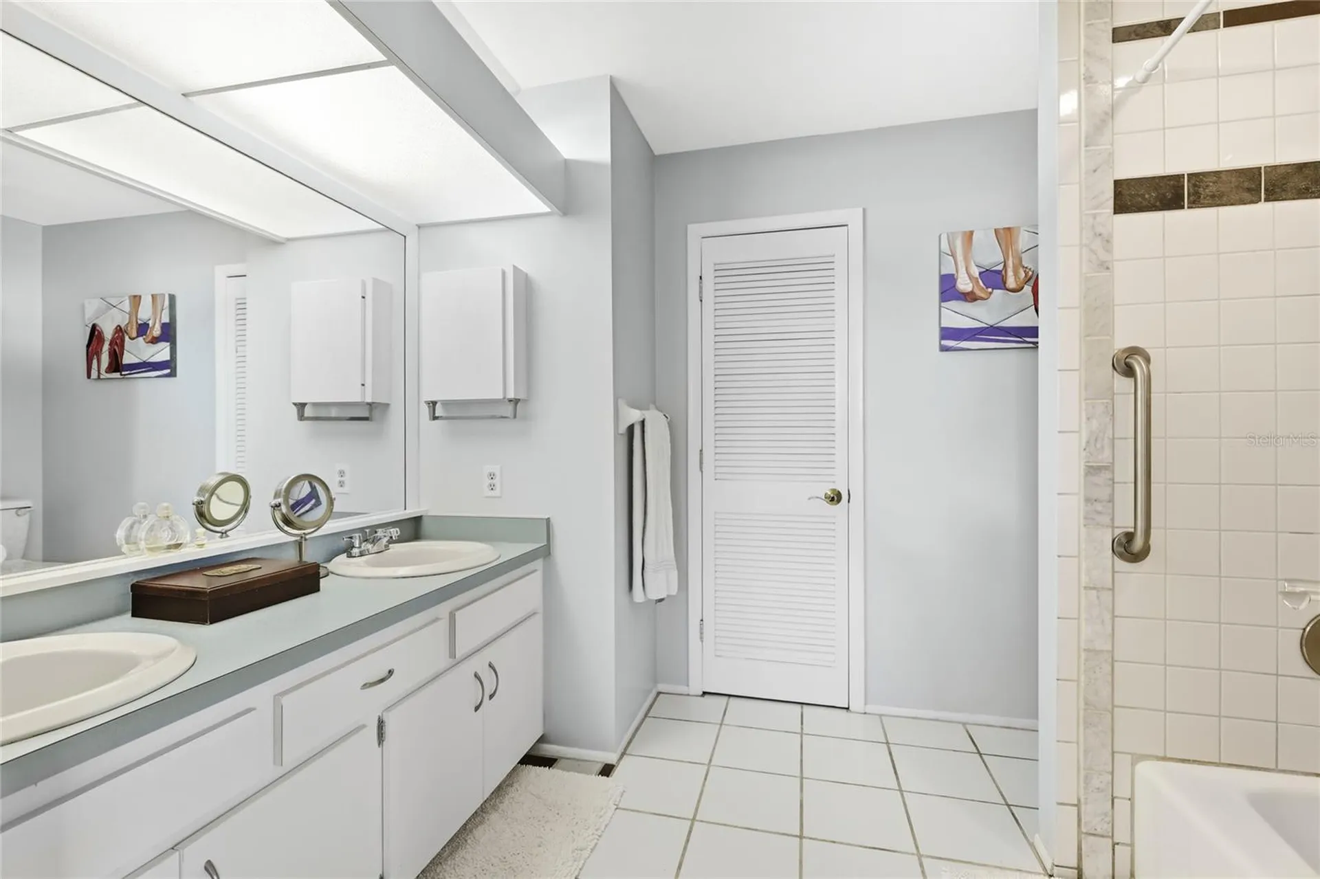 906 Tropical Drive Bradenton FL 34208