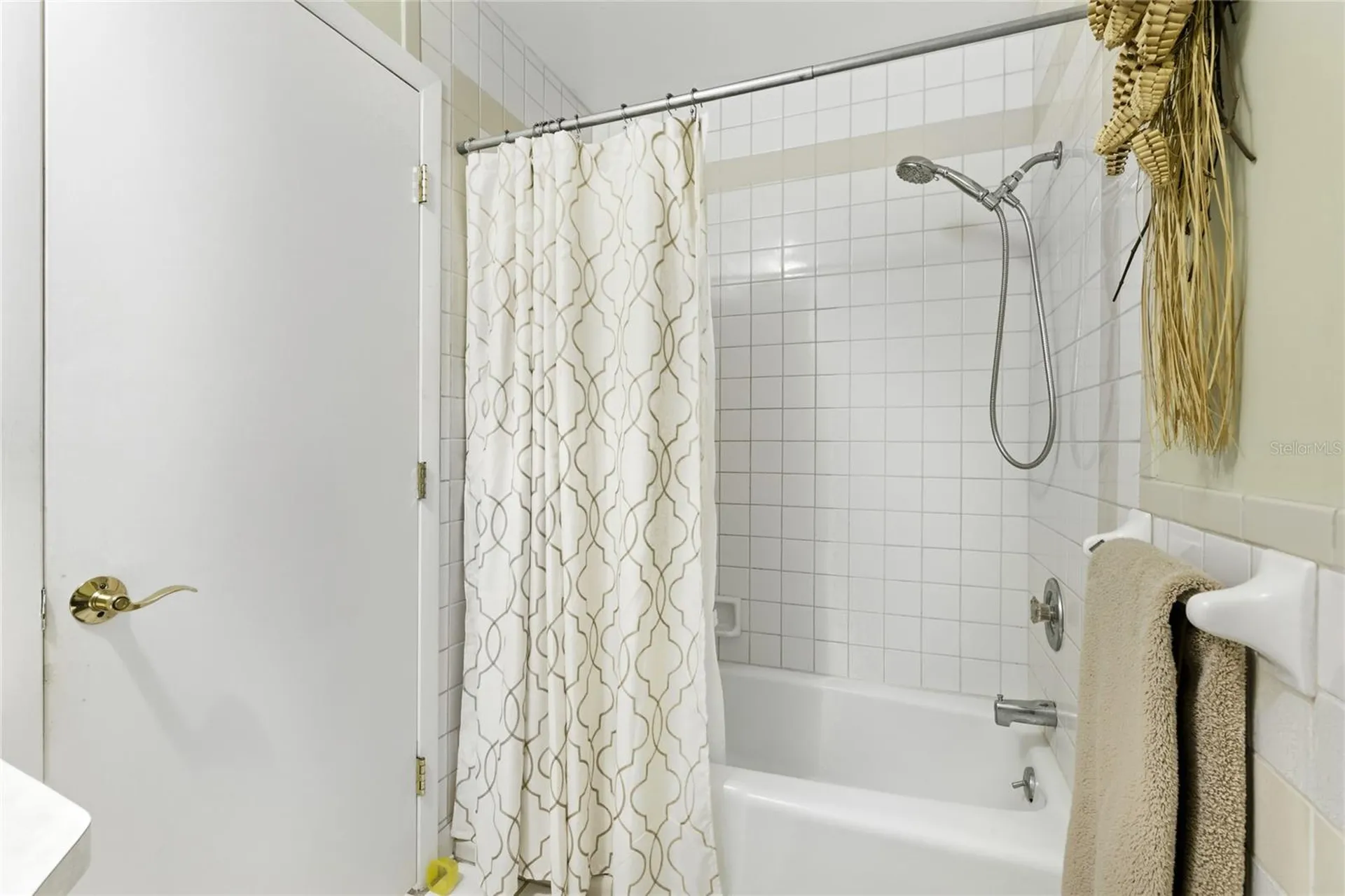 906 Tropical Drive Bradenton FL 34208
