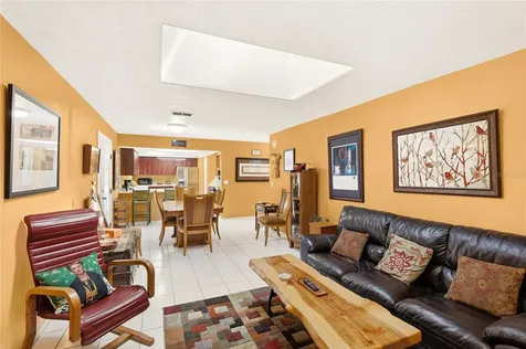 906 Tropical Drive Bradenton FL 34208