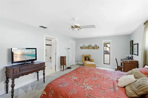906 Tropical Drive Bradenton FL 34208