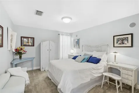 906 Tropical Drive Bradenton FL 34208