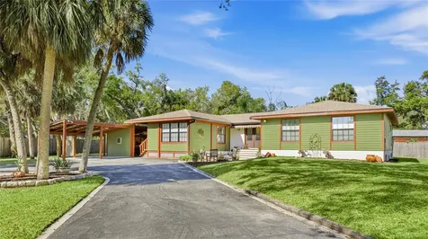 906 Tropical Drive Bradenton FL 34208