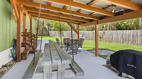 906 Tropical Drive Bradenton FL 34208