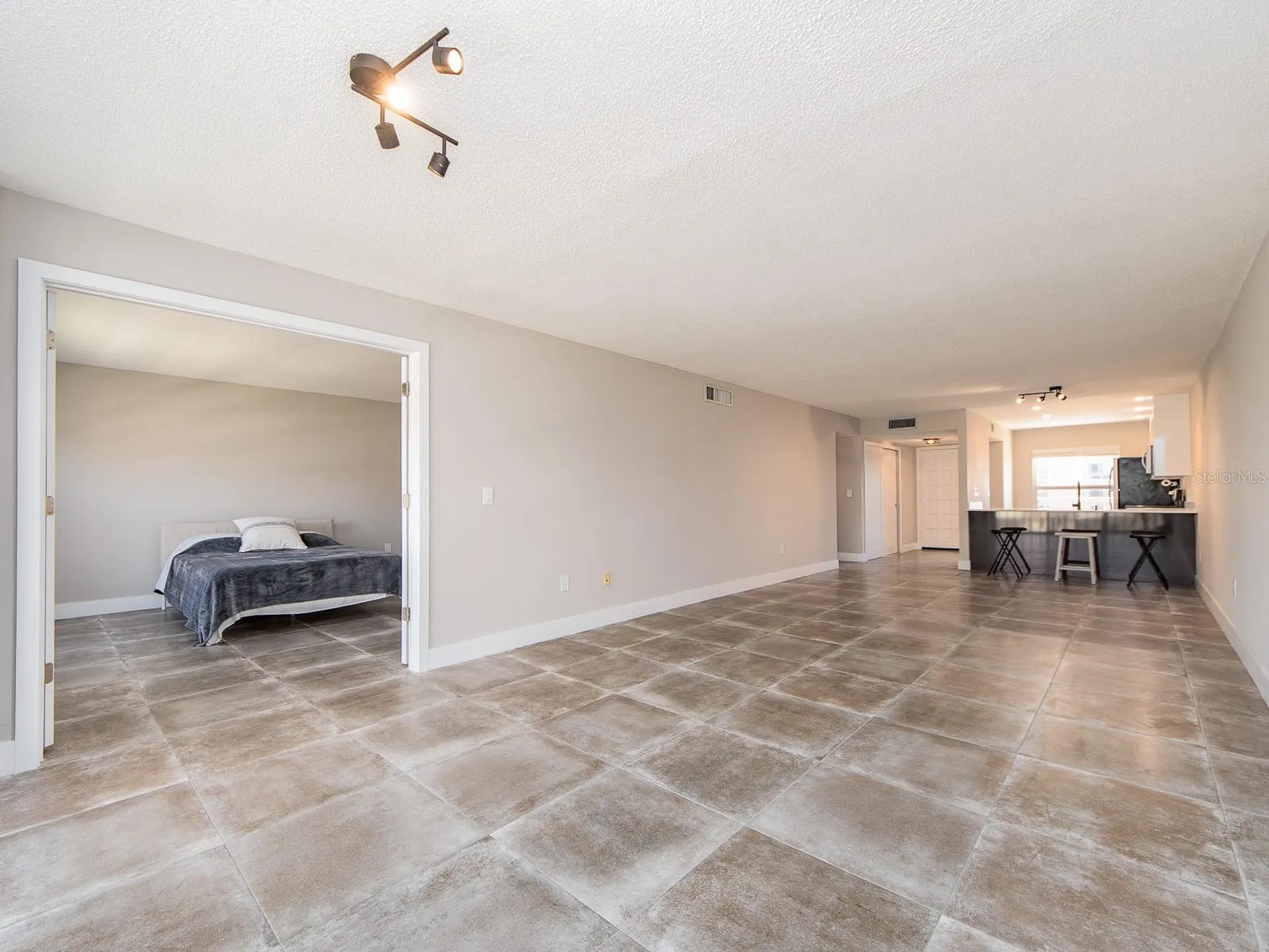105 Island Way Clearwater FL 33767
