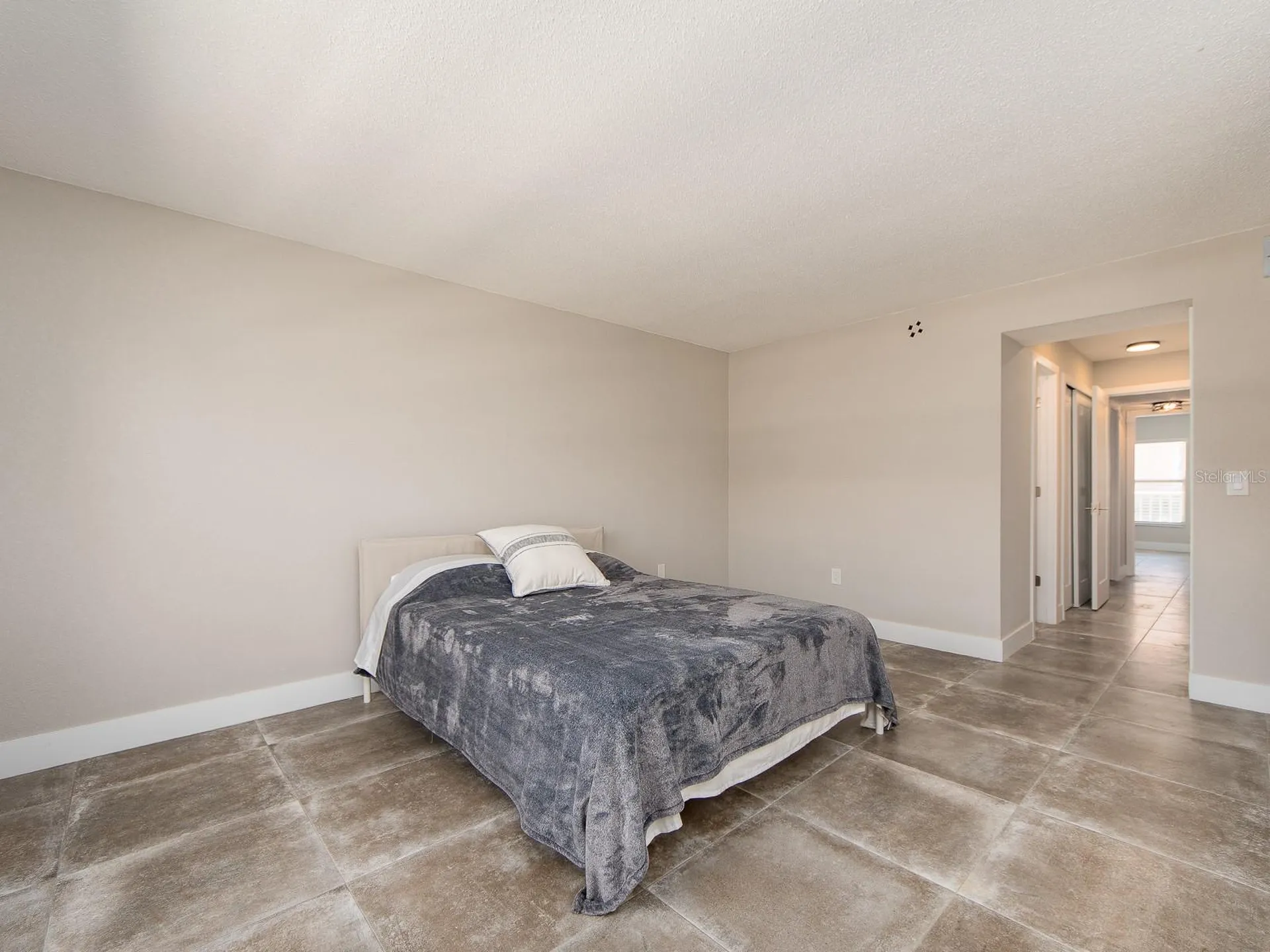 105 Island Way Clearwater FL 33767