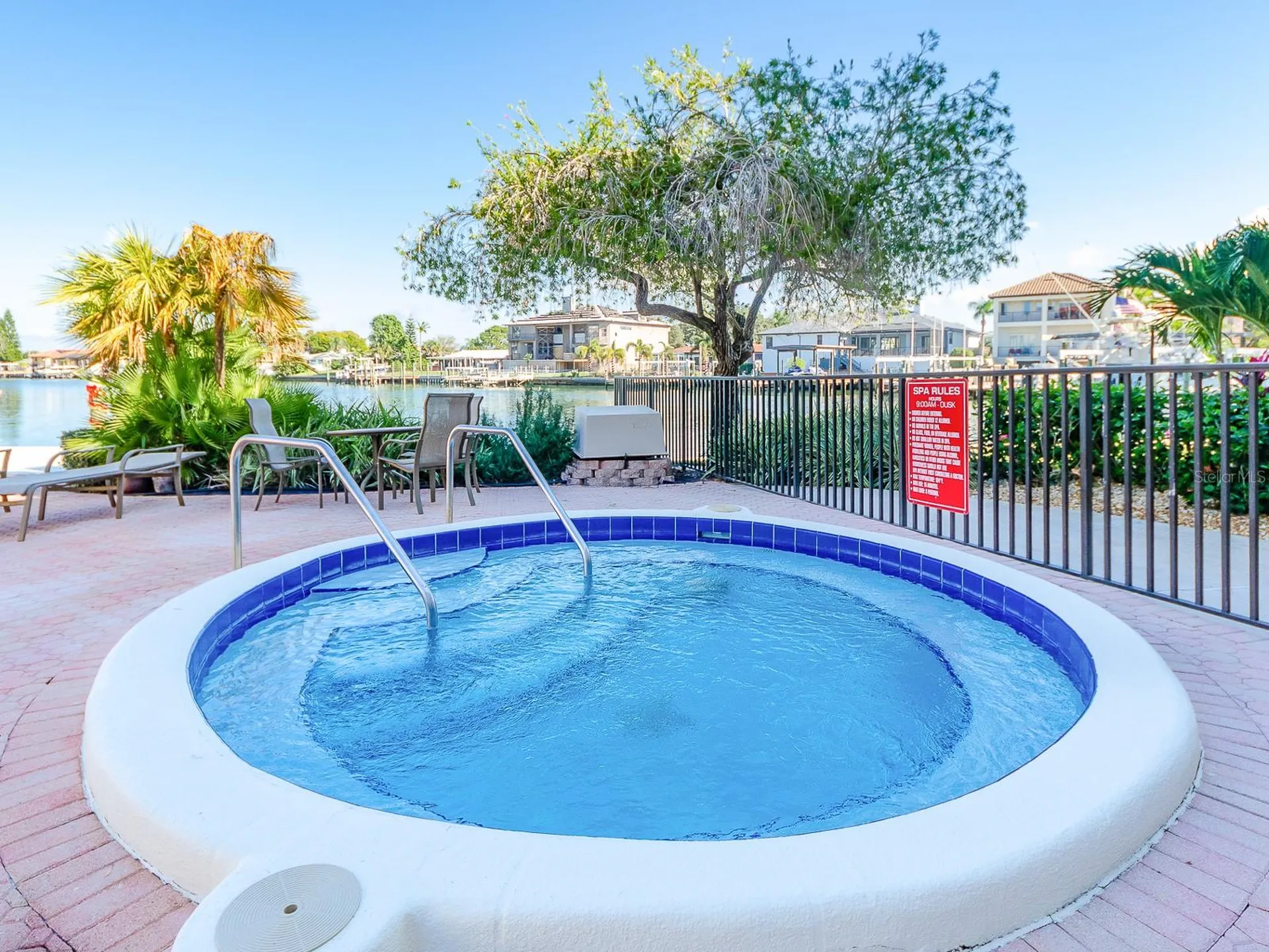 105 Island Way Clearwater FL 33767