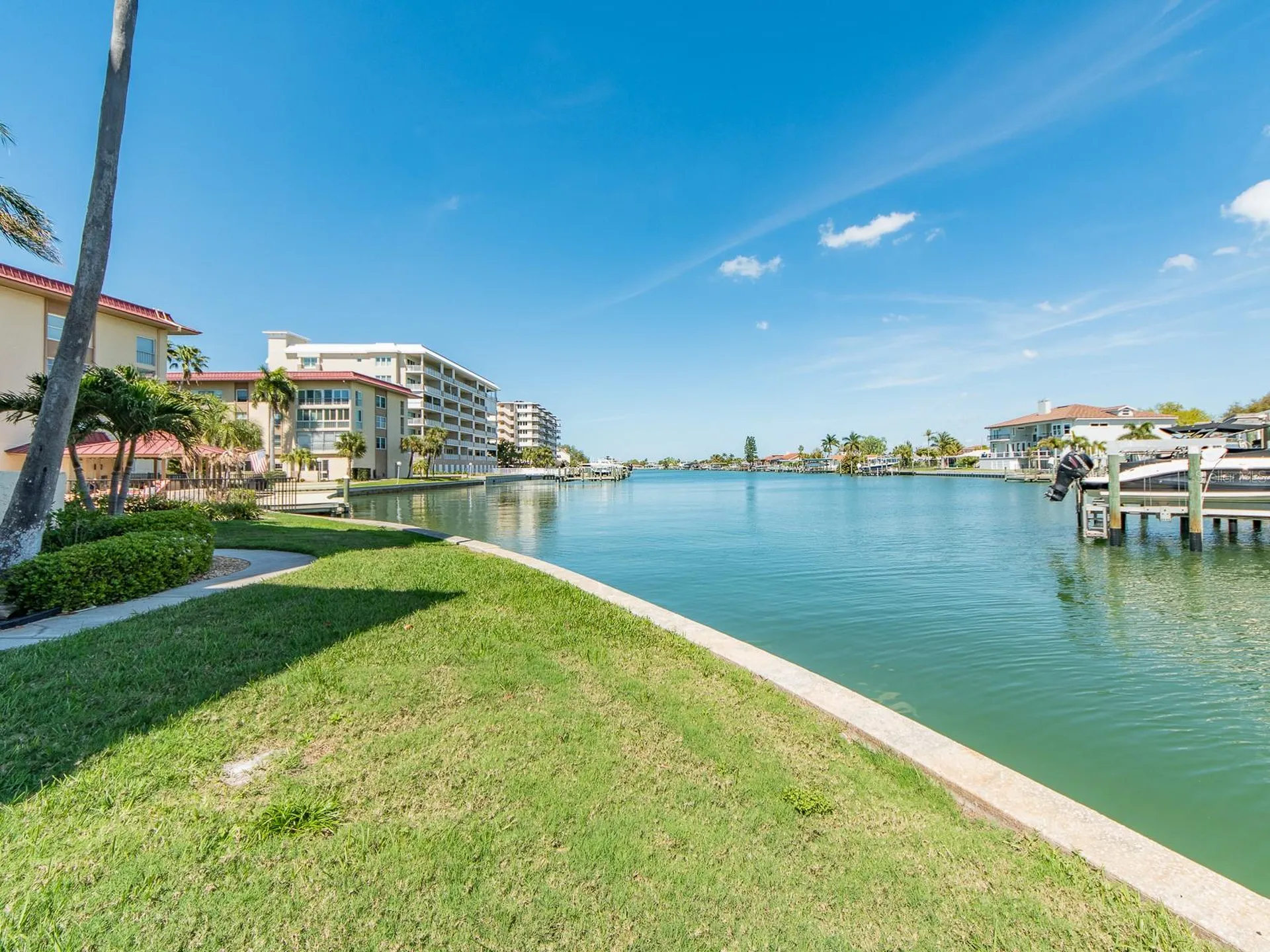 105 Island Way Clearwater FL 33767