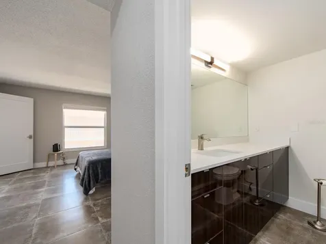 105 Island Way Clearwater FL 33767