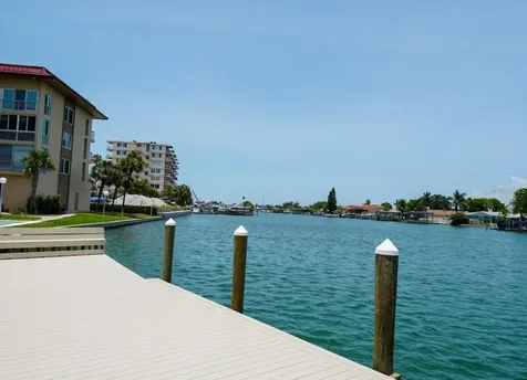 105 Island Way Clearwater FL 33767