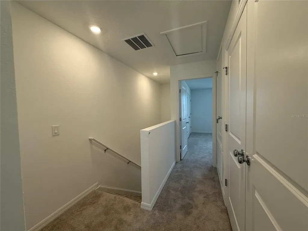 3009 Skyline Loop Kissimmee FL 34758