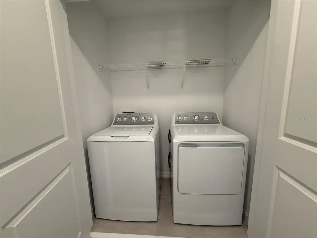 3009 Skyline Loop Kissimmee FL 34758