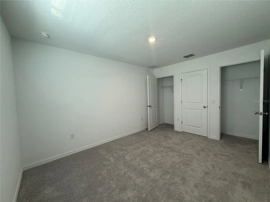 3009 Skyline Loop Kissimmee FL 34758
