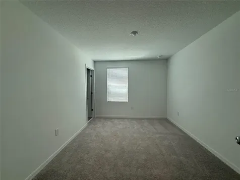 3009 Skyline Loop Kissimmee FL 34758
