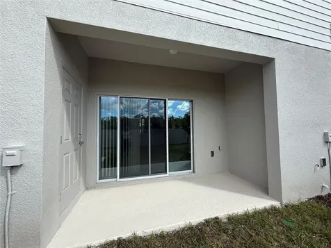 3009 Skyline Loop Kissimmee FL 34758