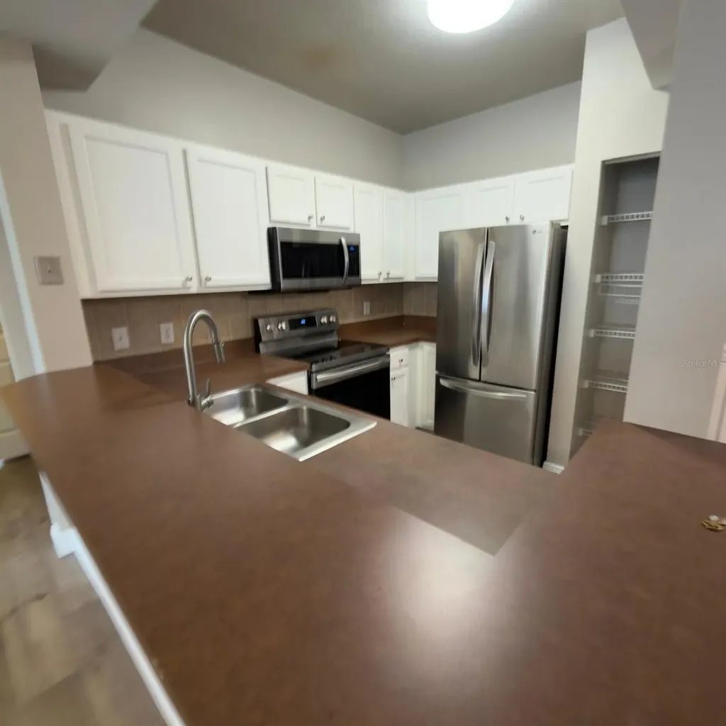 12861 Madison Pointe Circle Orlando FL 32821