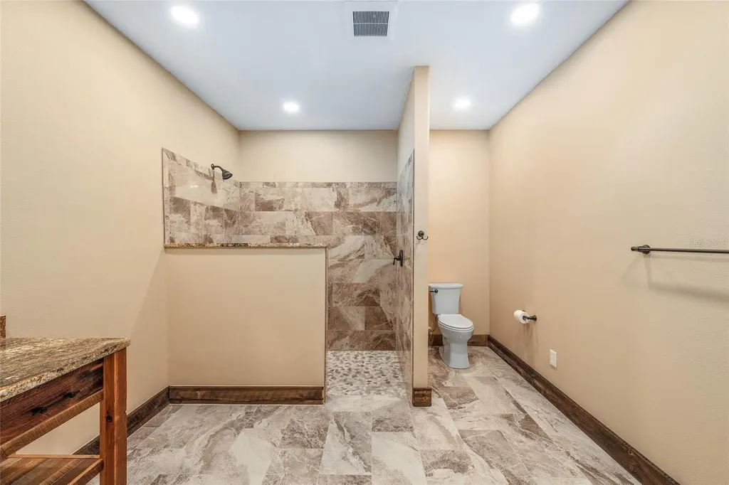 13869 S Highway 475 Summerfield FL 34491