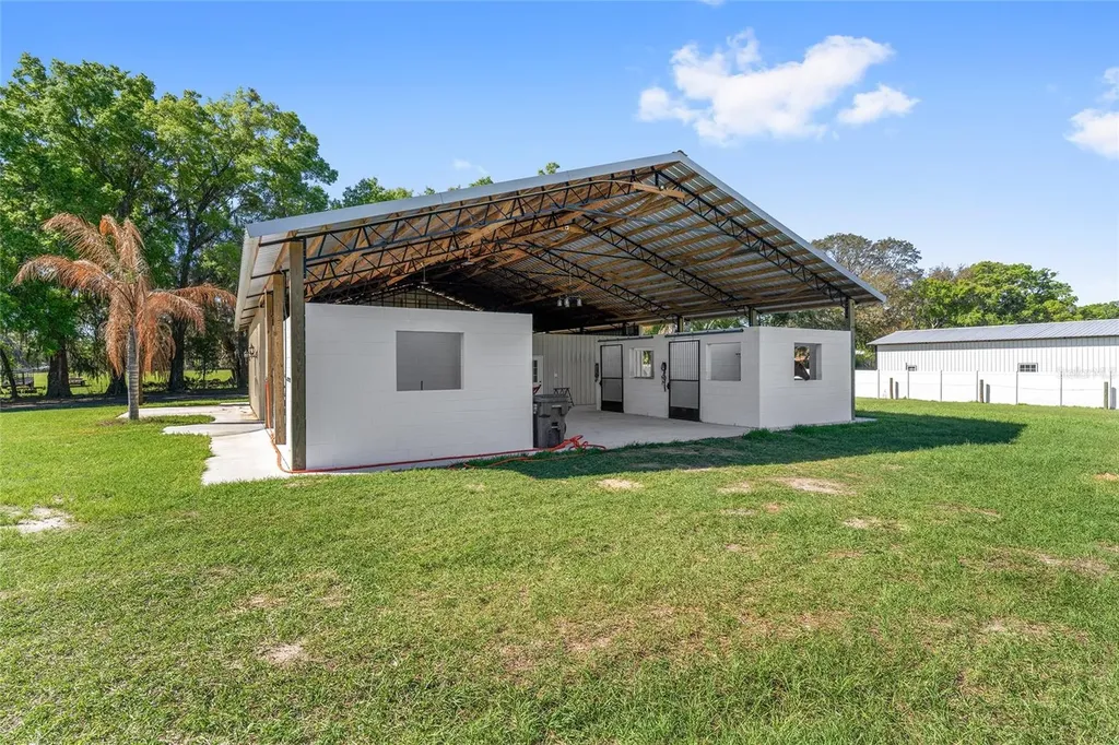 13869 S Highway 475 Summerfield FL 34491