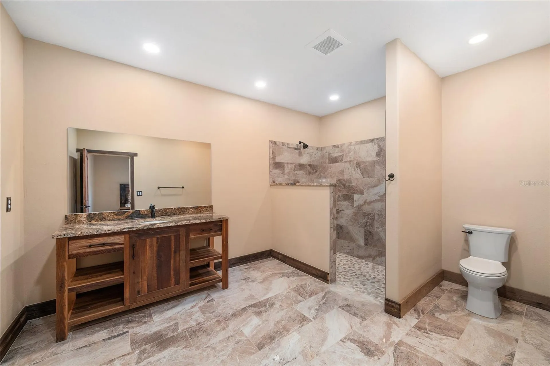 13869 S Highway 475 Summerfield FL 34491