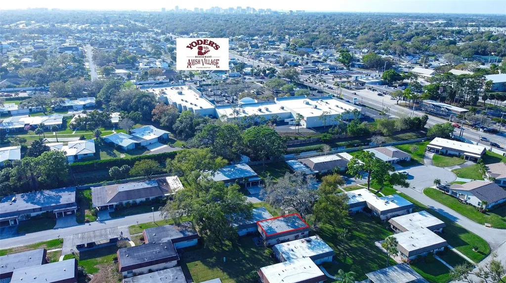 1327 Glendale Circle W Sarasota FL 34232
