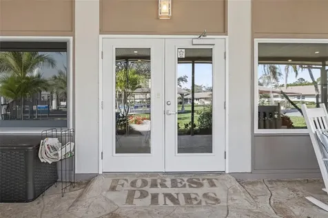 1327 Glendale Circle W Sarasota FL 34232