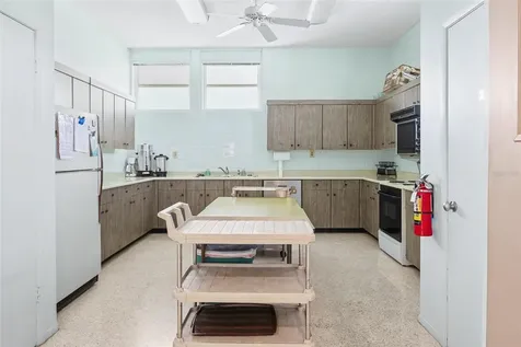 1327 Glendale Circle W Sarasota FL 34232