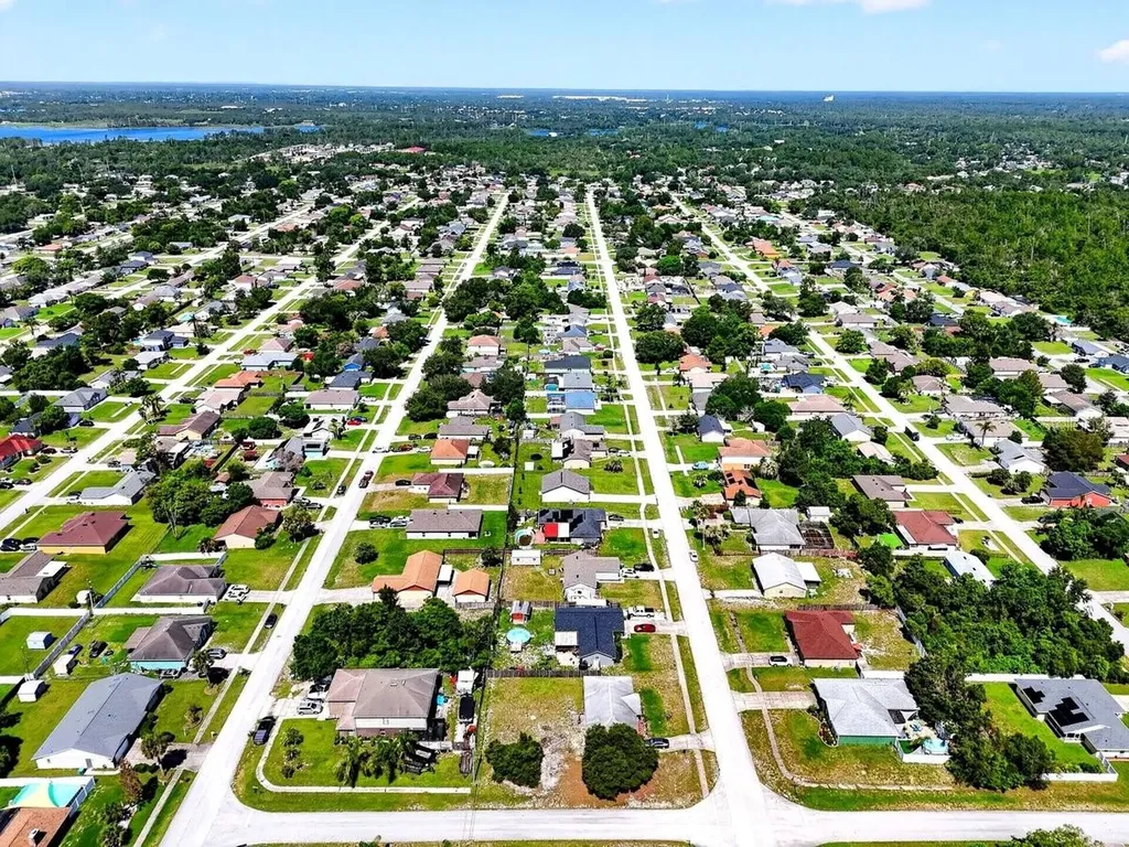 2833 Corrigan Drive Deltona FL 32738