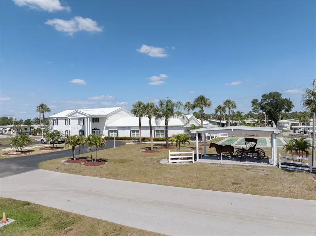 203 Harvest Lane North Fort Myers FL 33917