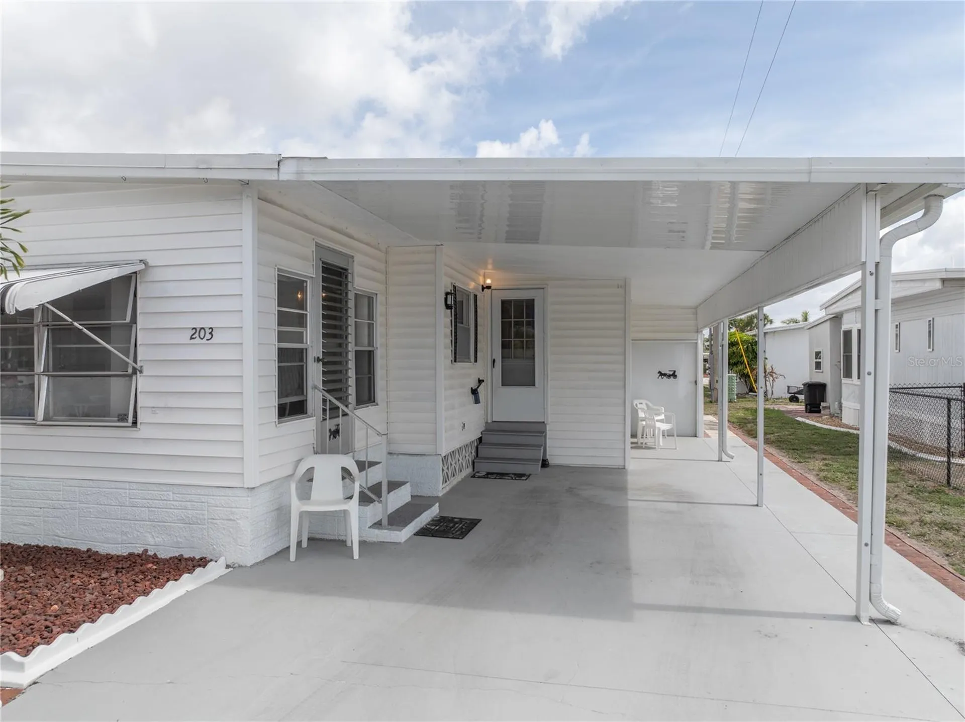 203 Harvest Lane North Fort Myers FL 33917