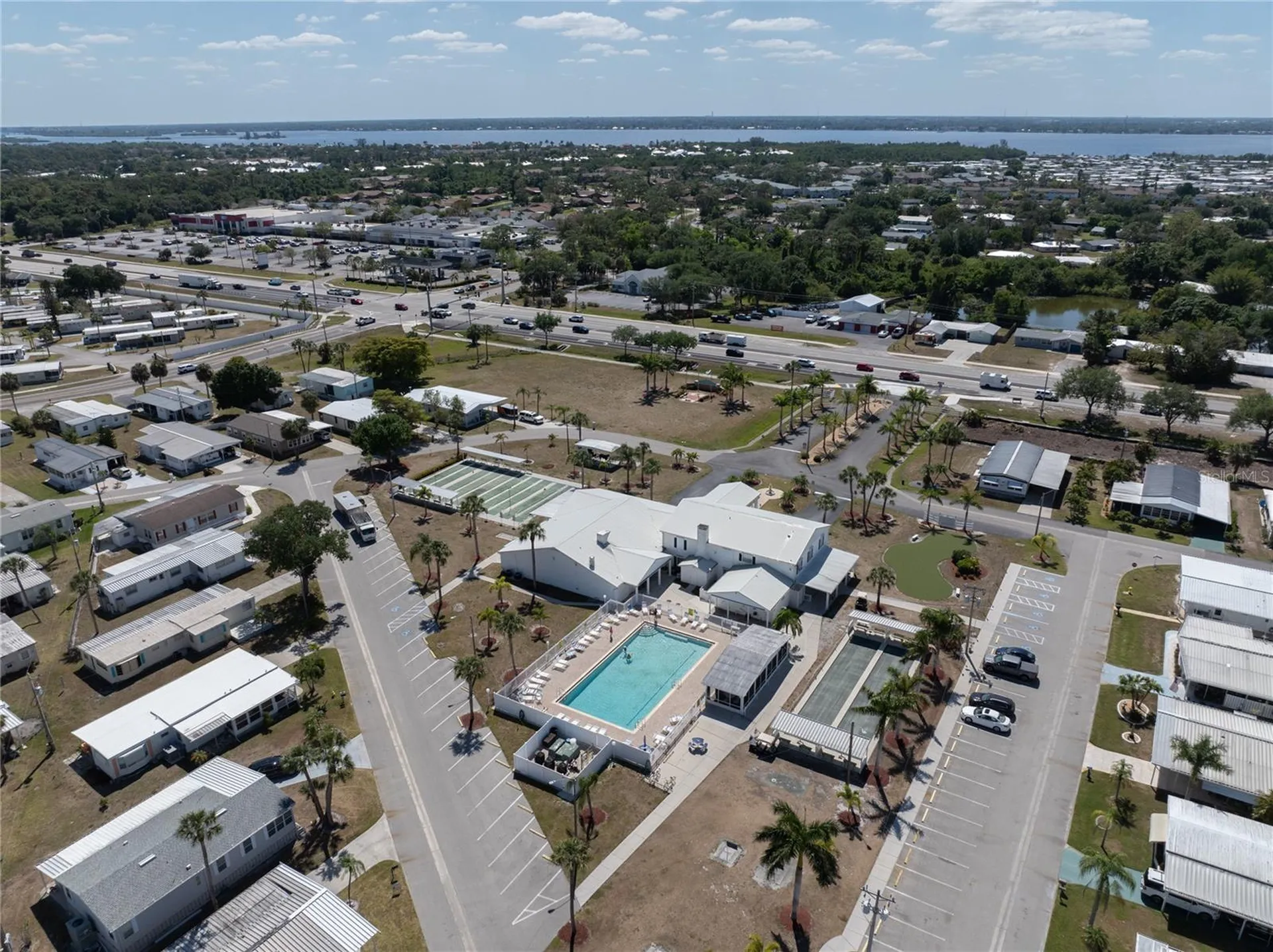 203 Harvest Lane North Fort Myers FL 33917