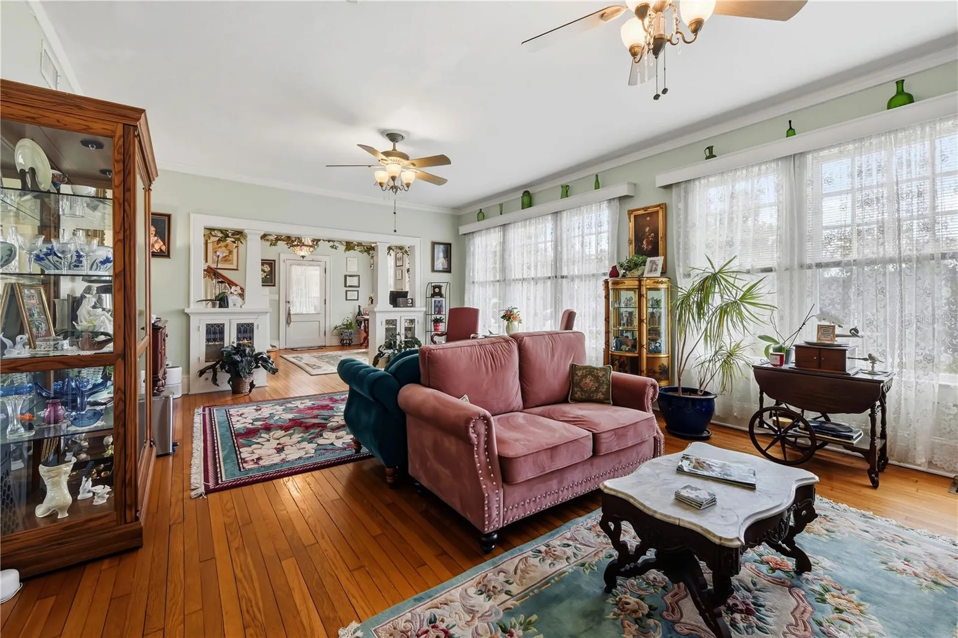347 E 3rd Avenue Mount Dora FL 32757