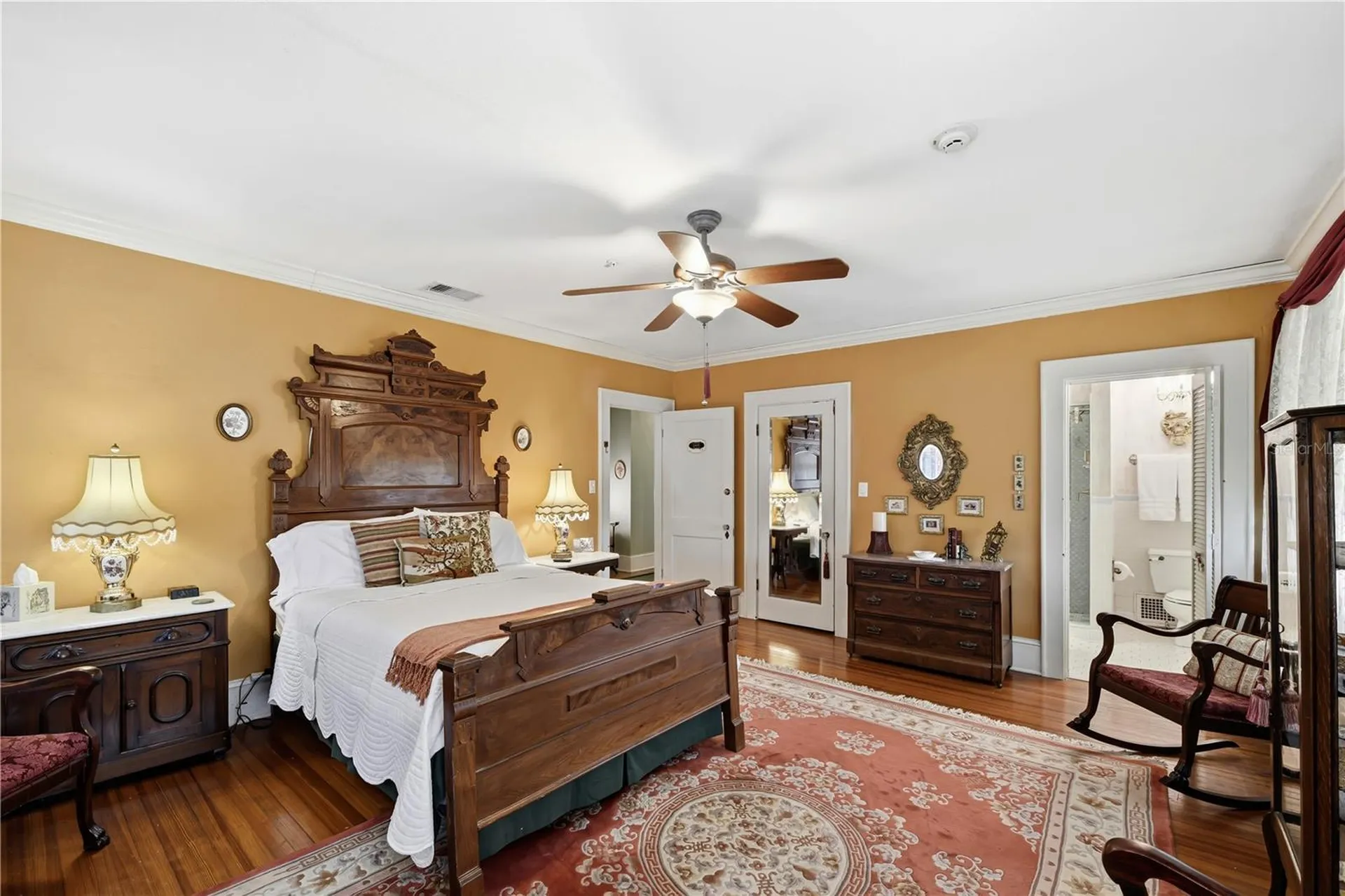 347 E 3rd Avenue Mount Dora FL 32757