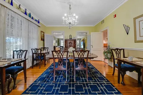 347 E 3rd Avenue Mount Dora FL 32757