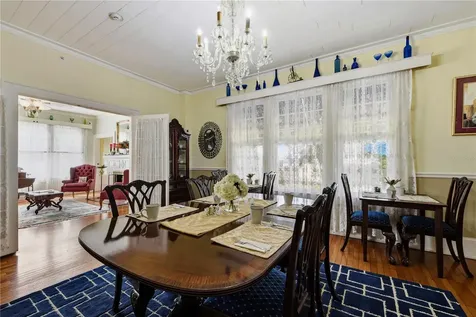 347 E 3rd Avenue Mount Dora FL 32757