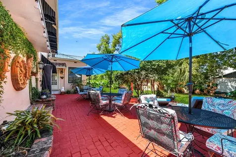 347 E 3rd Avenue Mount Dora FL 32757