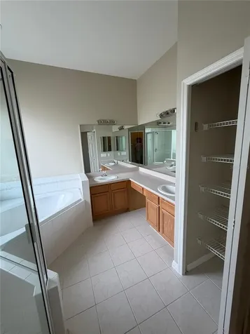 10401 Canary Isle Drive Tampa FL 33647