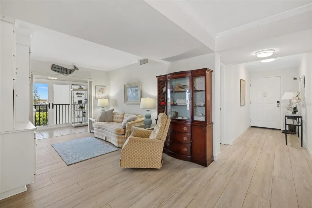 3240 Gulf Of Mexico Drive Longboat Key FL 34228