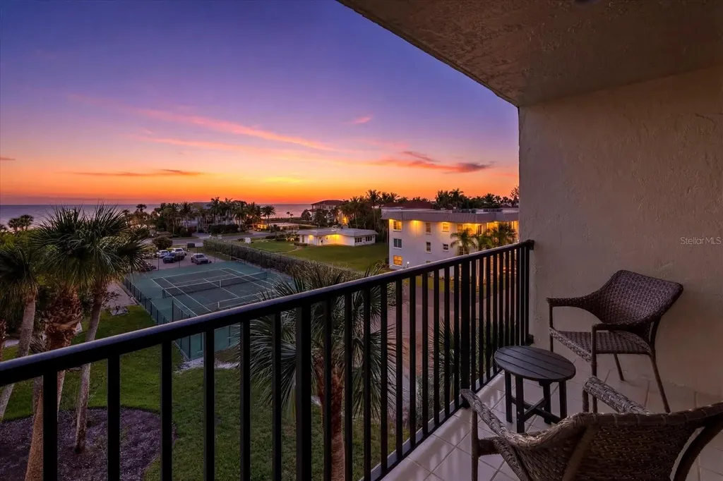 3240 Gulf Of Mexico Drive Longboat Key FL 34228