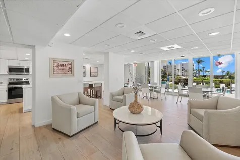 3240 Gulf Of Mexico Drive Longboat Key FL 34228