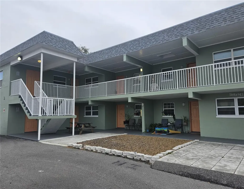 2045 Alpine Road Clearwater FL 33755