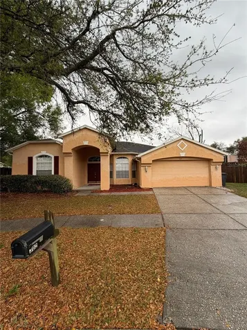 302 Crystal Goblet Court Valrico FL 33594