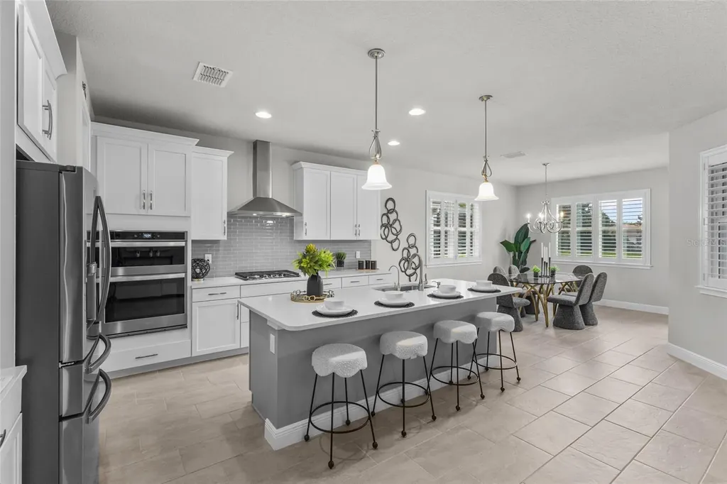 5745 Long Shore Loop Sarasota FL 34238
