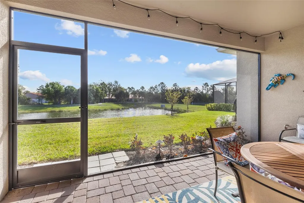 5745 Long Shore Loop Sarasota FL 34238