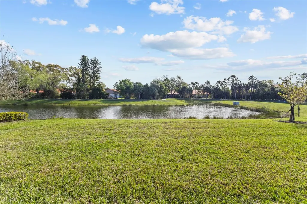 5745 Long Shore Loop Sarasota FL 34238